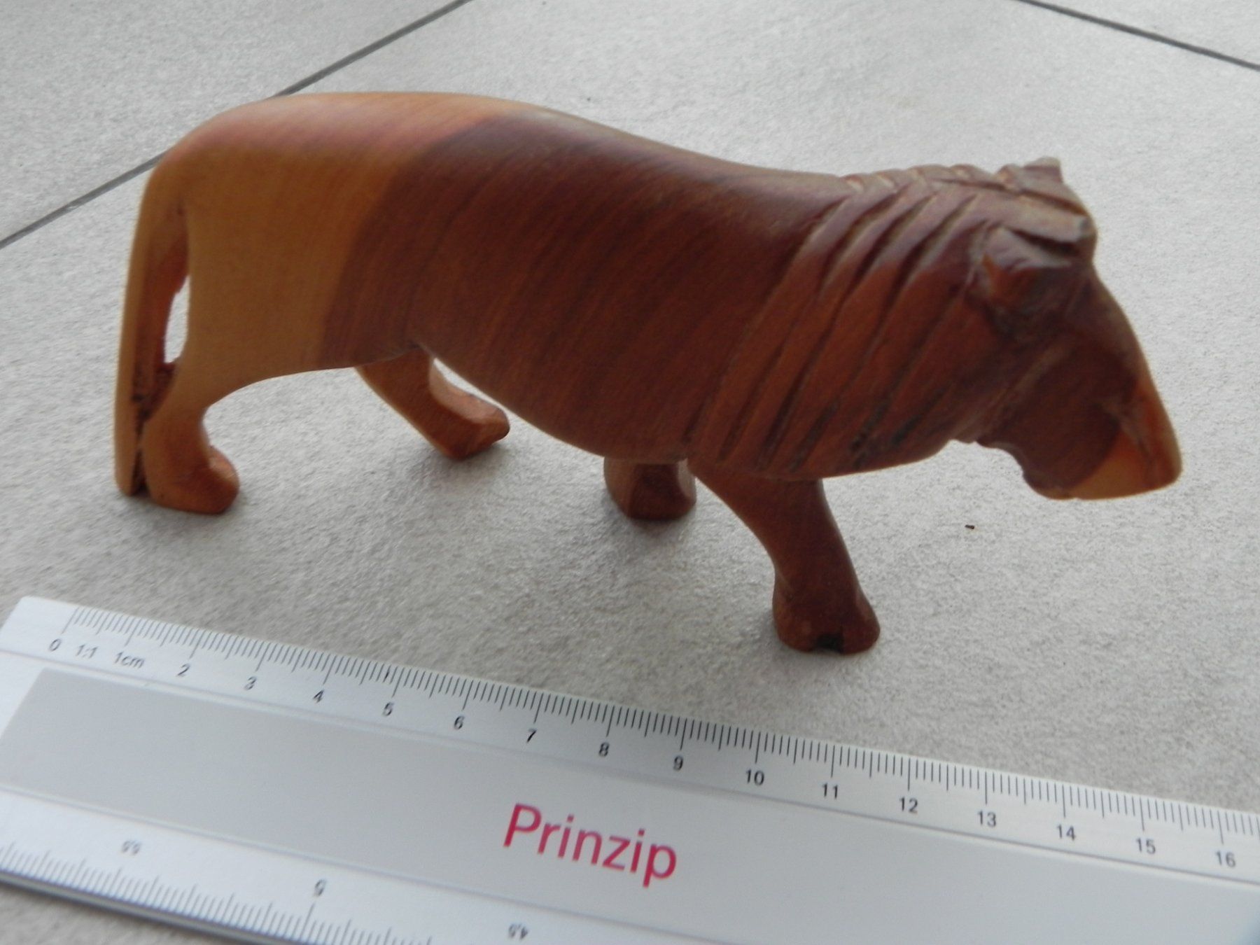 Figurines: Löwe aus Holz Holzfigur – D'occasion à Stallikon par pcerny16