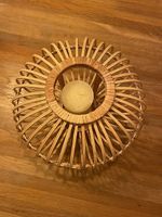 Kerzenhalter, Rattan style