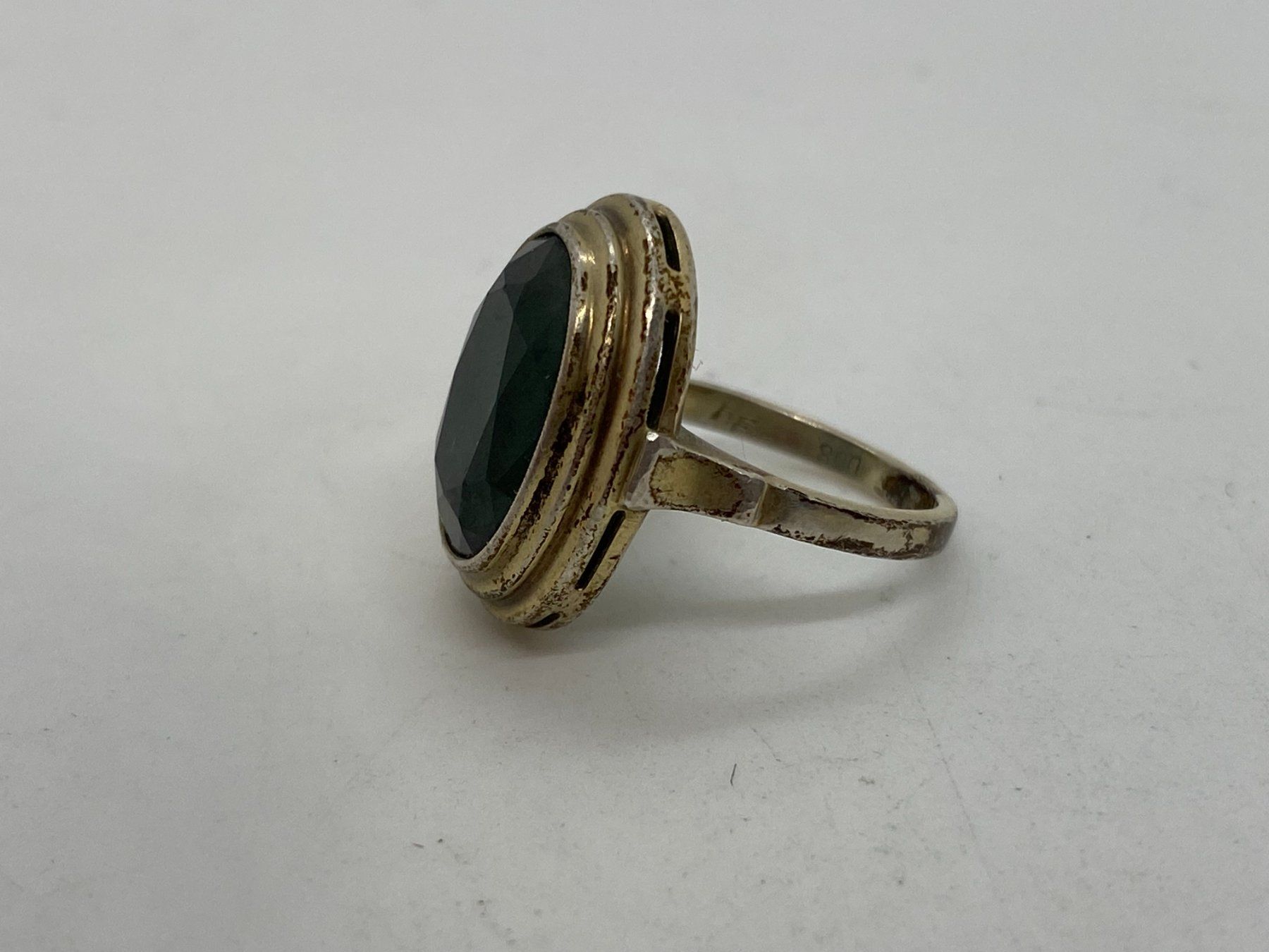 Ringe: Ring mit grünem Stein, 800 Silber, 46mm ///E108 – Gebraucht aus Bern von  2