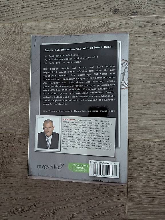 Libri: Menschen lesen Buch  – Usato da Hilterfingen venduto da tum_56l6 1