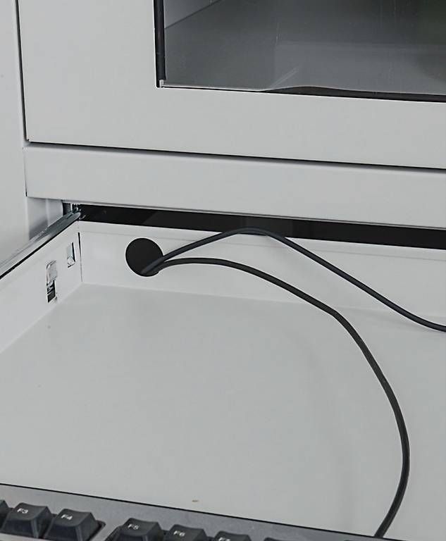 Armadi: neuer Mobiler PC-, Computerschrank, 1.700x680x600mm – Nuovo e nell'imballaggio originale da Necker venduto da liq24 3