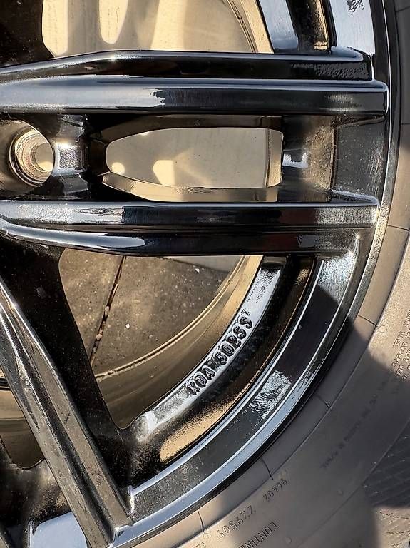 Continental Pneumatici & Ruote complete: Felgen und Winterreifen – Usato da Fehraltorf venduto da sel_p79b 2