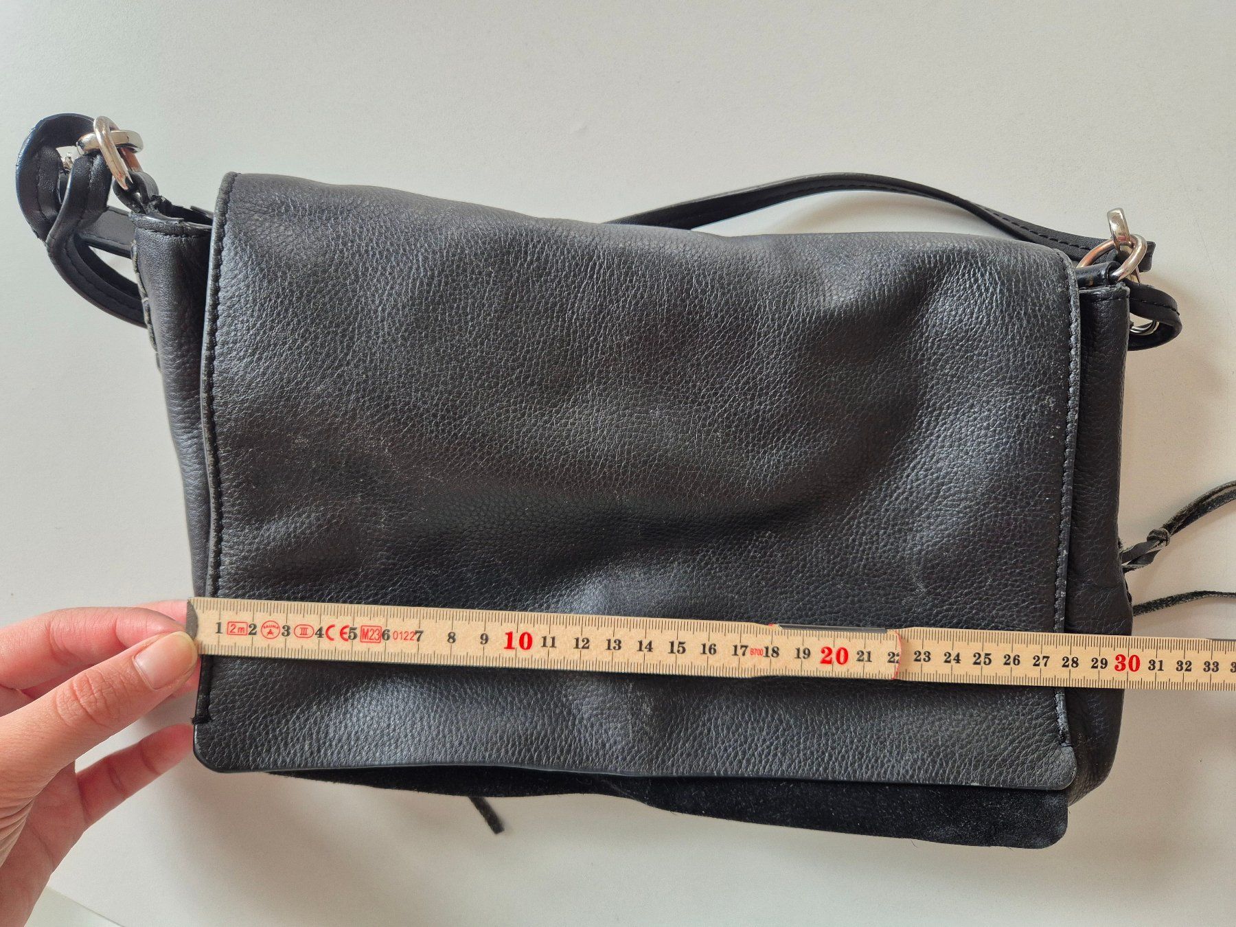 Zara Sacs: Ledertasche, Schwarz – D'occasion à Basel par gel_7ns8 2