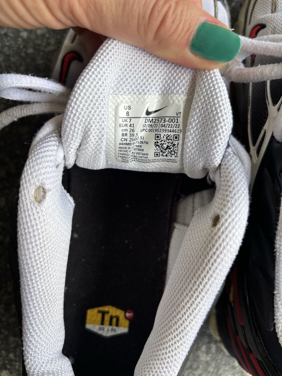 Nike Scarpe da uomo: Nike Air Max Plus Tn Grösse 41 gebraucht – Usato da Schattdorf venduto da natakara 4
