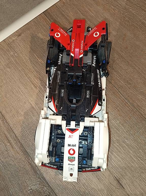 Kit di costruzioni: Lego Technic 42137 – Usato da Utzenstorf venduto da Jassy34xx 1