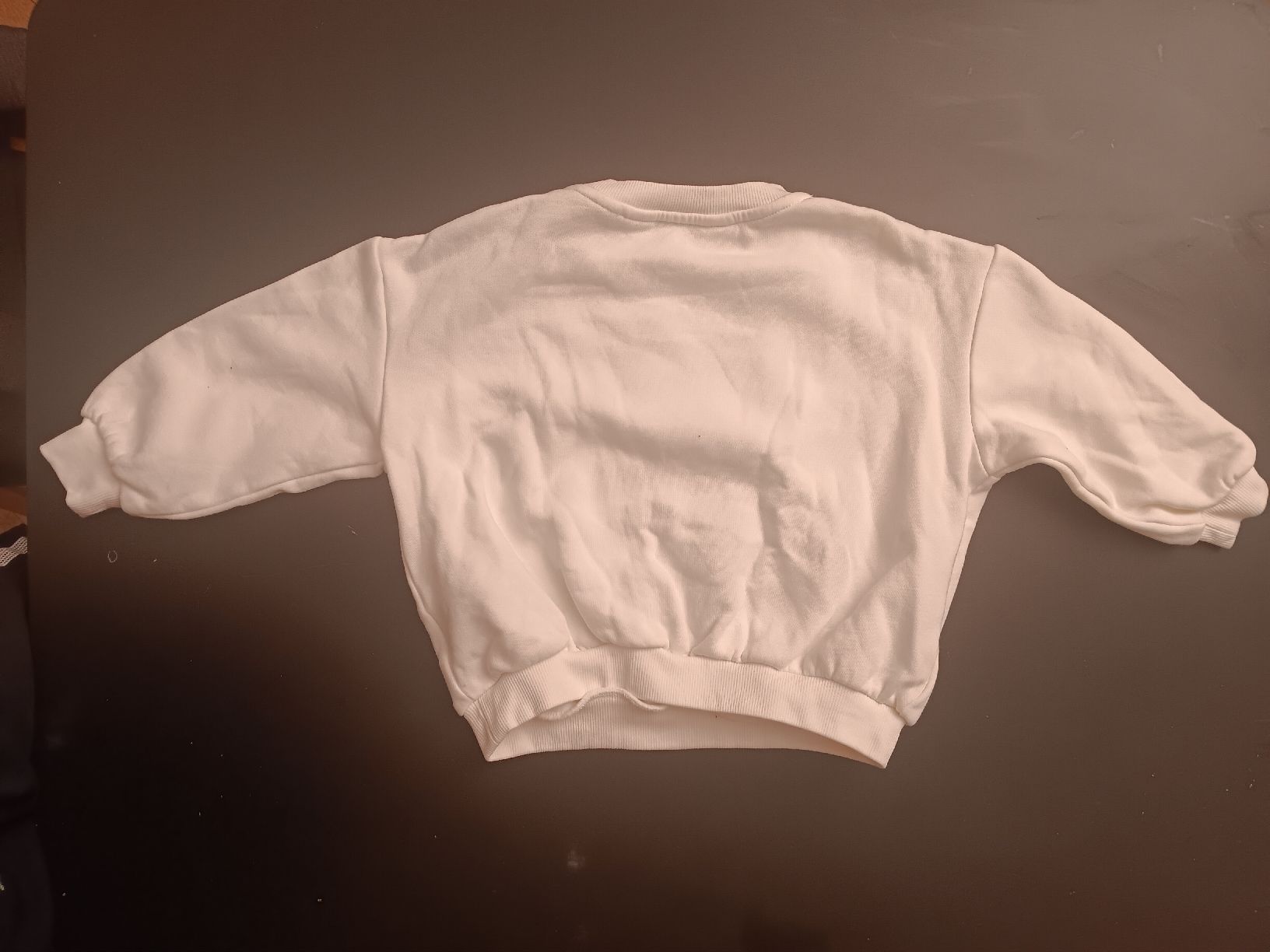 H&M Pulls & Sweat-shirts: pull enfant hello kitty licorne – D'occasion à Lausanne par Grabock 4