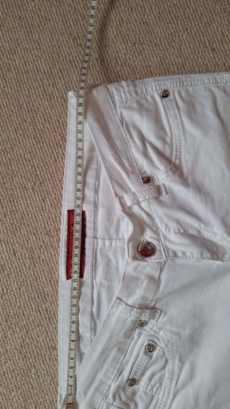 Lotti di vestiti: Hilfiger Hose Gr. 36 + 2neue Blusen, – Nuovo (secondo la descrizione) da werdenberg venduto da Nsmilles 1
