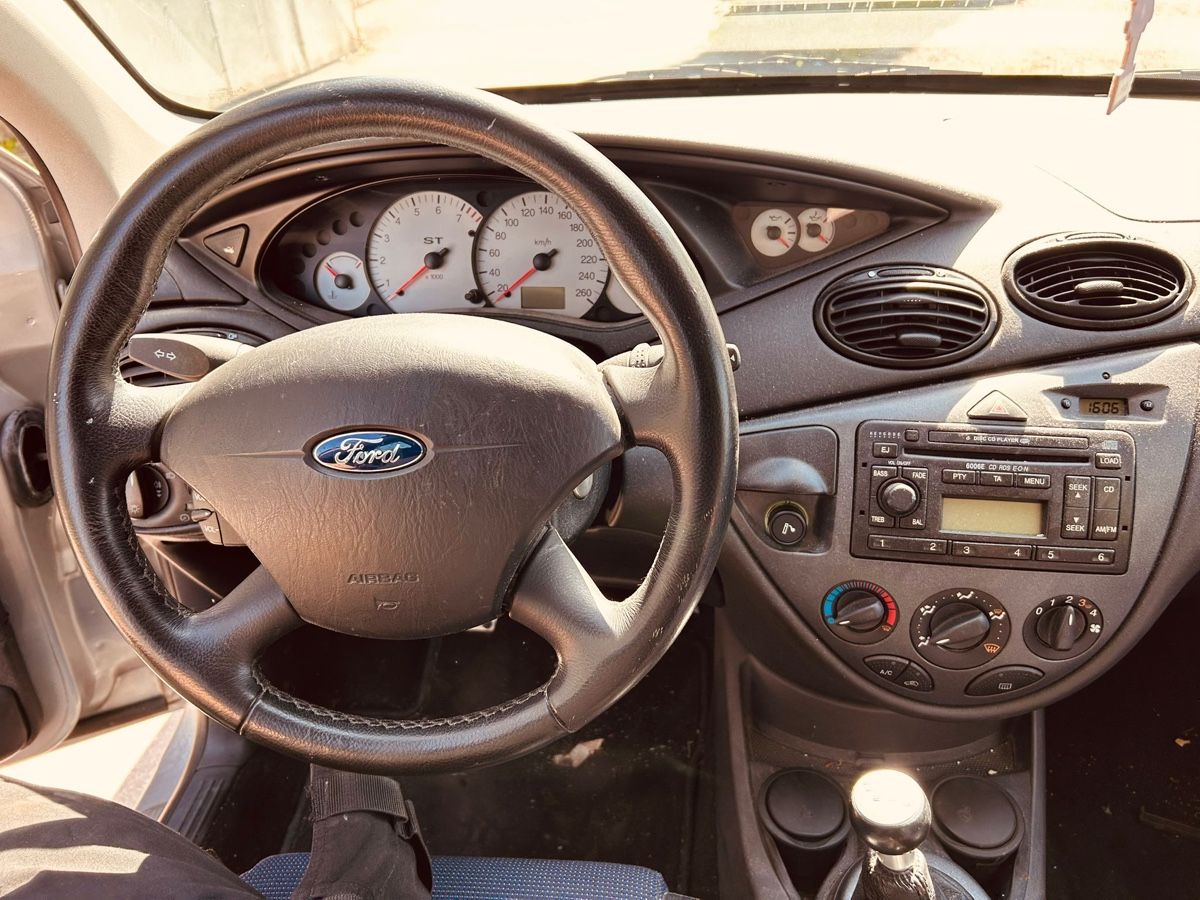 Ford Automobili: Ford Focus Kombi ST170 – Usato da Widnau venduto da Gasser_Auto 6