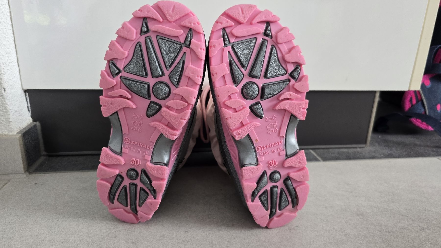 Scarpe per ragazze: Winterstiefel Cortina gr. 30 – Usato da Wängi venduto da tamaso11 4