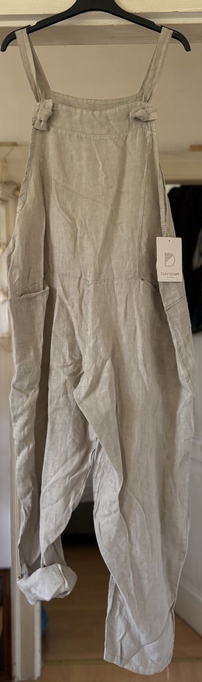 Tute: JUMPSUIT EN LIN!! M – Nuovo e nell'imballaggio originale da Locarno venduto da NicoNion