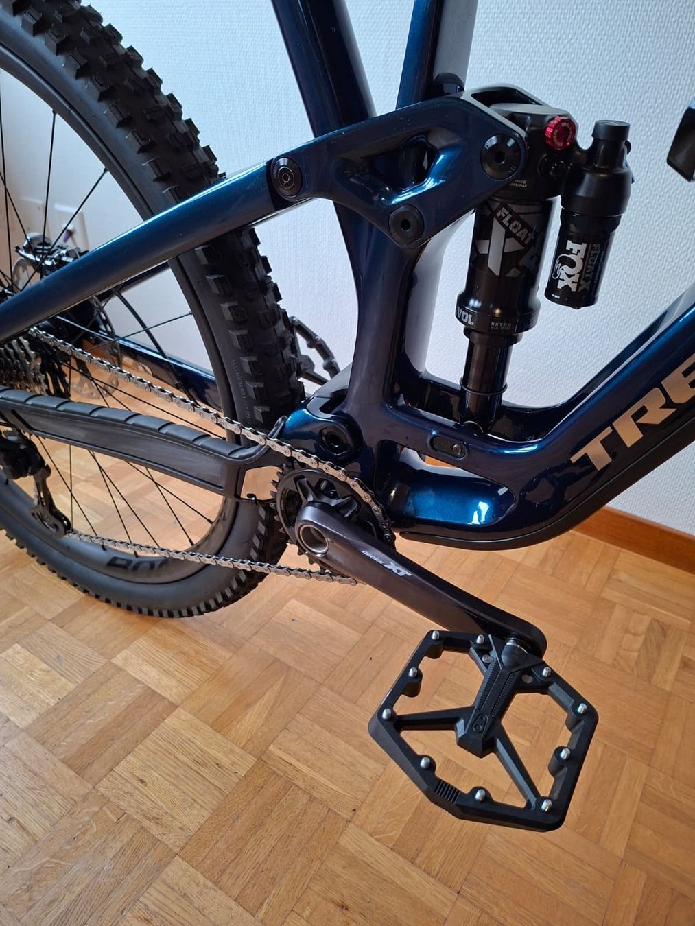 Trek Biciclette: Trek Fuel EX 9.8 XT (Gen 6 L) COMME NEUF/WIE NEU – Nuovo (secondo la descrizione) da Develier venduto da LS90 6