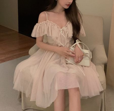 Sommerliches Kleid, apricot