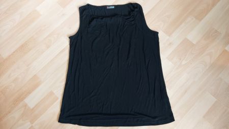 **Lässiges, schwarzes Top Street one, Gr. 44**