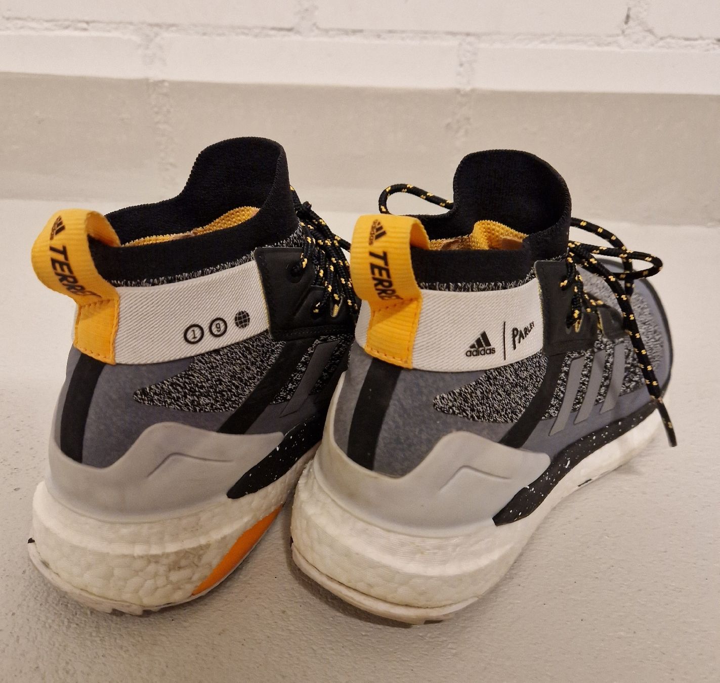 Adidas Damenschuhe: Adidas Parley Gr. 39 1/3 – Gebraucht aus Baden von Spill_4 2