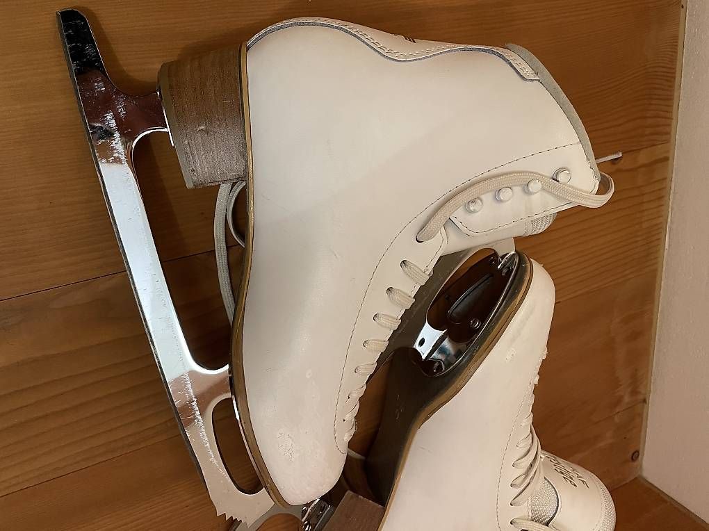 Patins à glace: Graf Prestige Gr. 5.5 – D'occasion à Trin par Schiesshorn 3