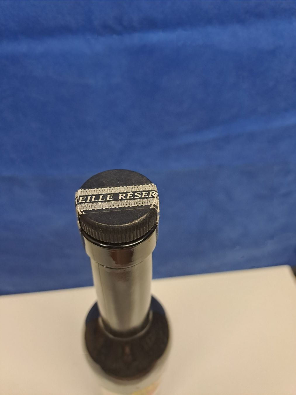 Spirituosen: Sehr alte Flasche Schweizer Kirsch – Neu und originalverpackt aus Elsau von Kellerraeumung 5