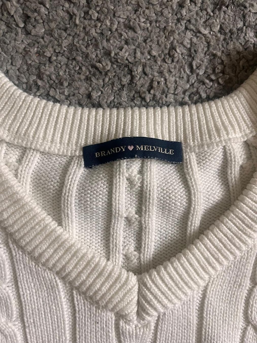 Pullover & Sweatshirts: Brandy Melville Pullover – Neu (gemäss Beschreibung) aus Steffisburg von ria_8kvp 1
