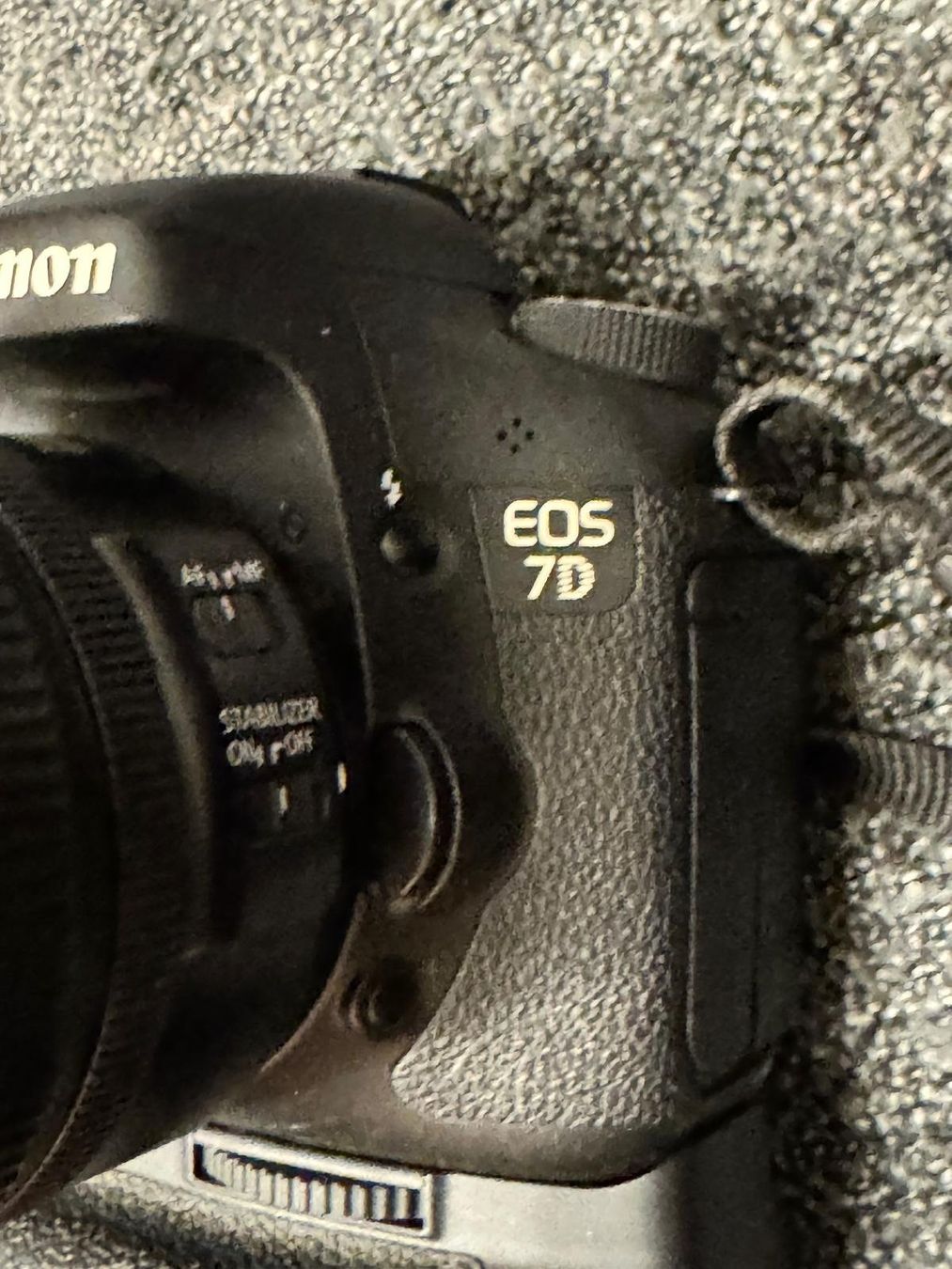 Canon Fotocamera: Canon 7D mit 3 Objektiven – Usato da Basel venduto da Alexander_Hofmann 3