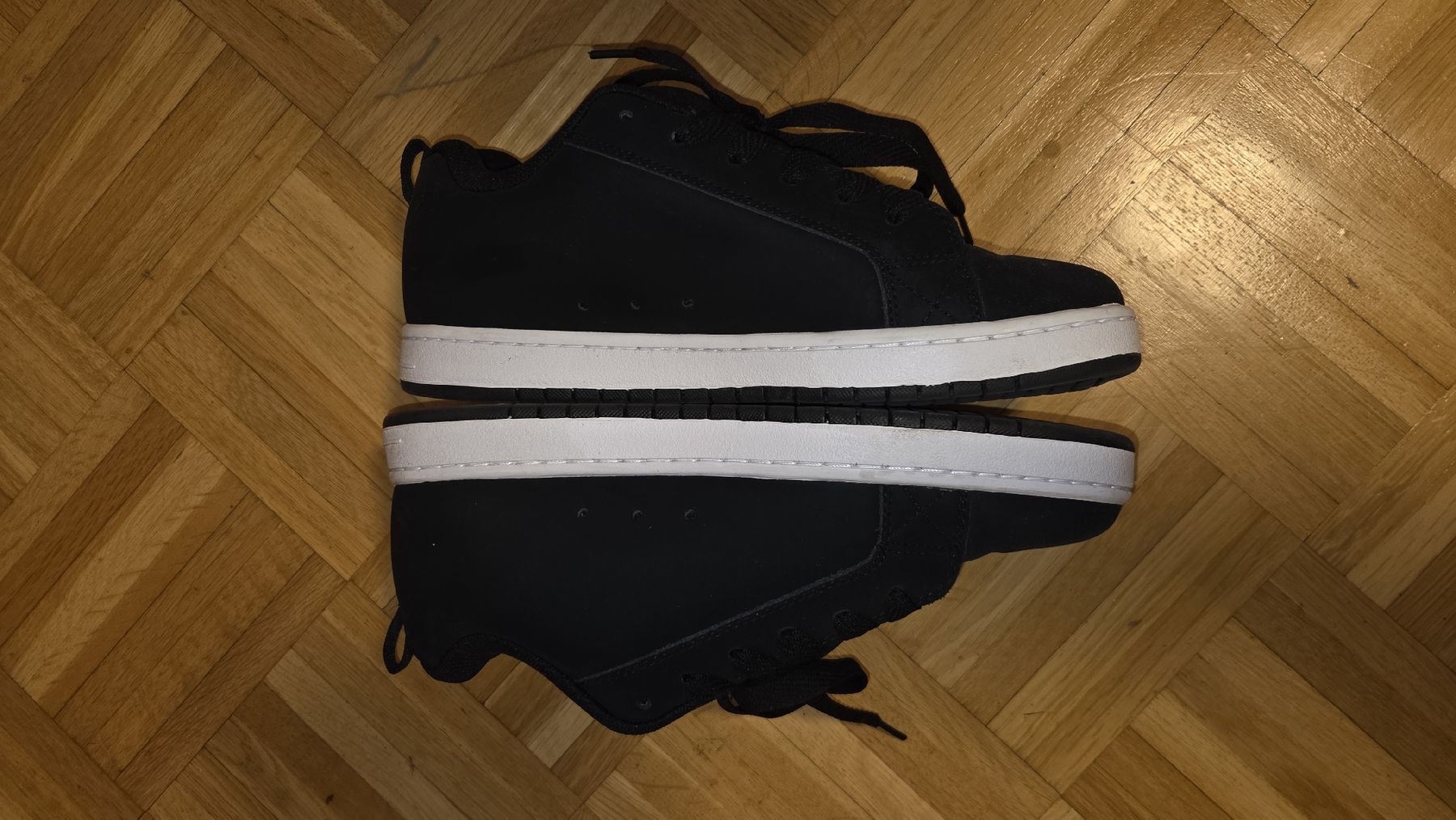 DC shoes Scarpe da uomo: DC Shoes Court Graffik 44,5 EU – Nuovo (secondo la descrizione) da Wil SG venduto da M5RXEY 3