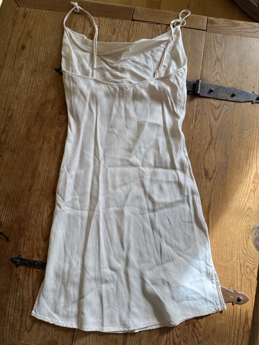 Bershka Kleider: Bershka Sommerkleid Gr.S weiss – Gebraucht aus Mauren von ducducturi 7