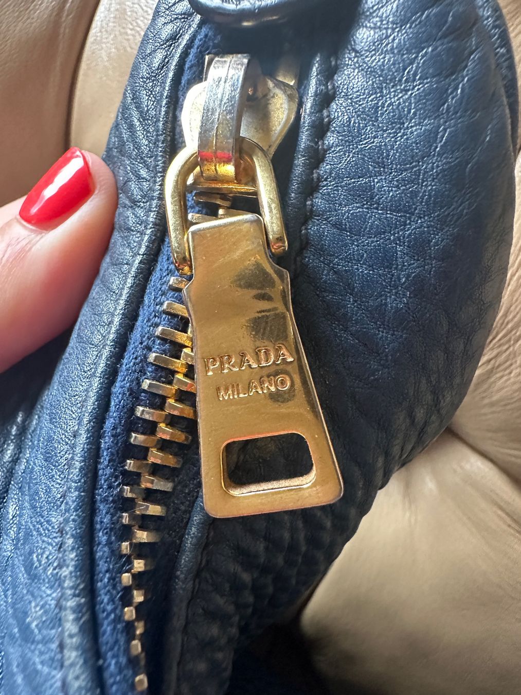 Prada Borse da donna: PRADA Handtasche Leder marine – Usato da zürich venduto da goldklumpen 3