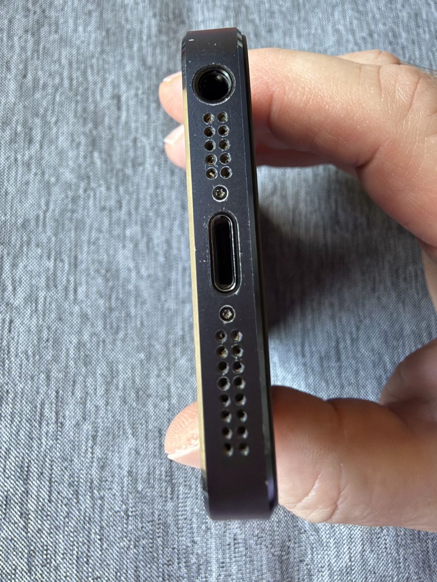 Apple Telefoni cellulari / Smartphones: iPhone 5 - 16 GB - noir  – Usato da Troinex venduto da Tschoop 4