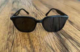 Sonnenbrille Gentle Monster Schwarz – top Zustand!