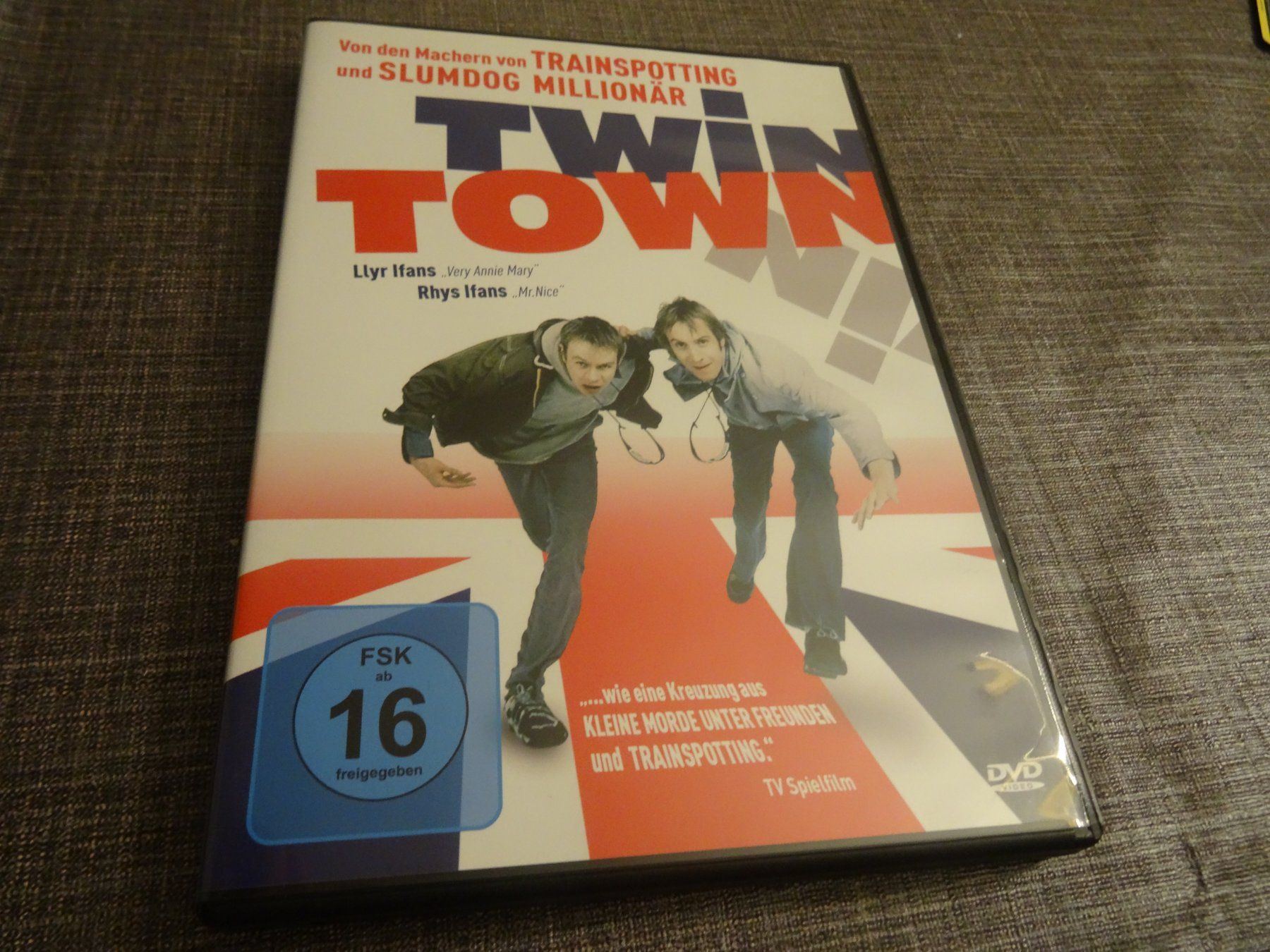 Alle DVDs: Twin Town DVD – Gebraucht aus Olten von Disc-Verkauf