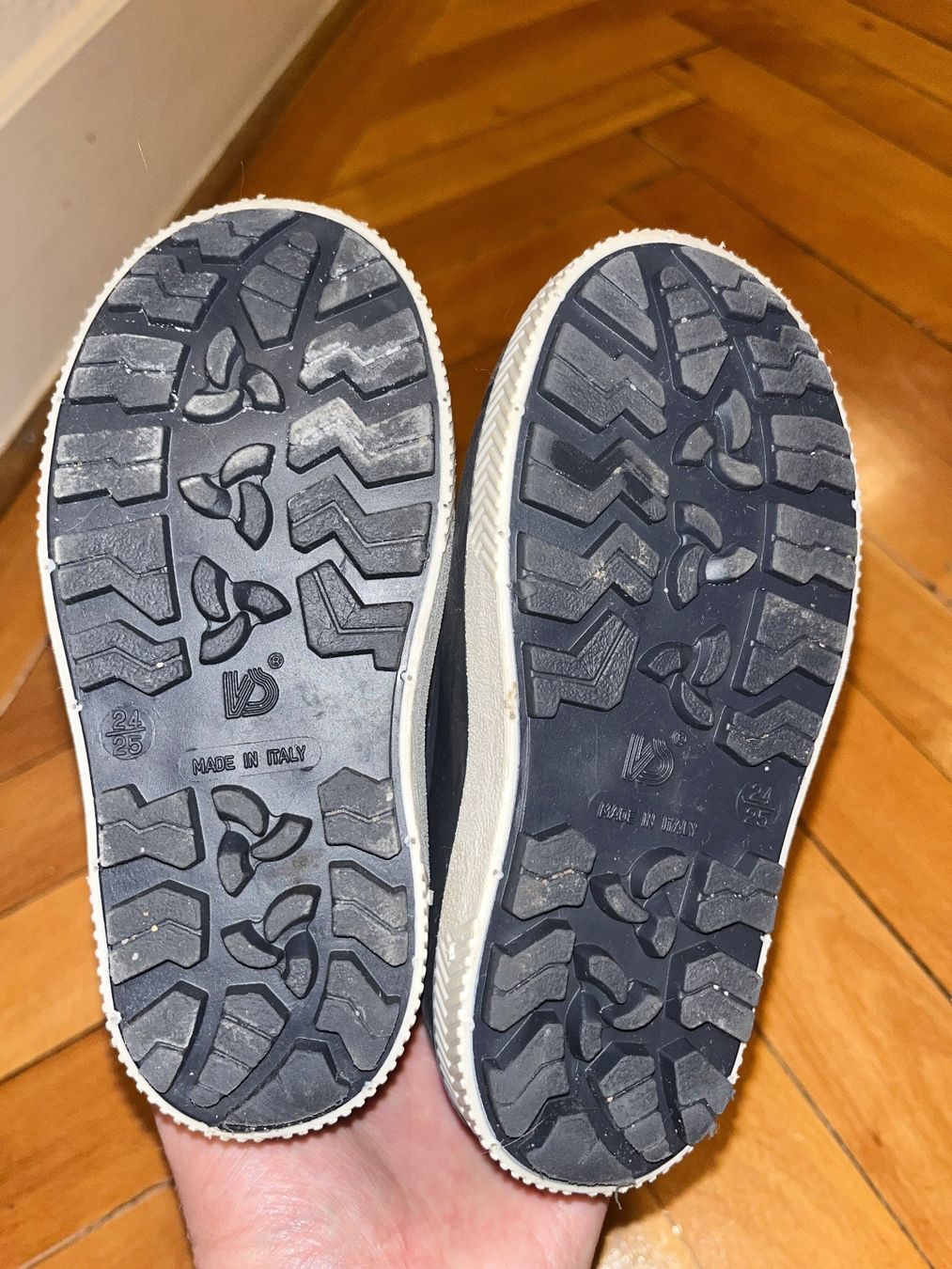 Scarpe per ragazze: Friboo snow boots 24/25 – Usato da Genève venduto da dmt_y25y 5