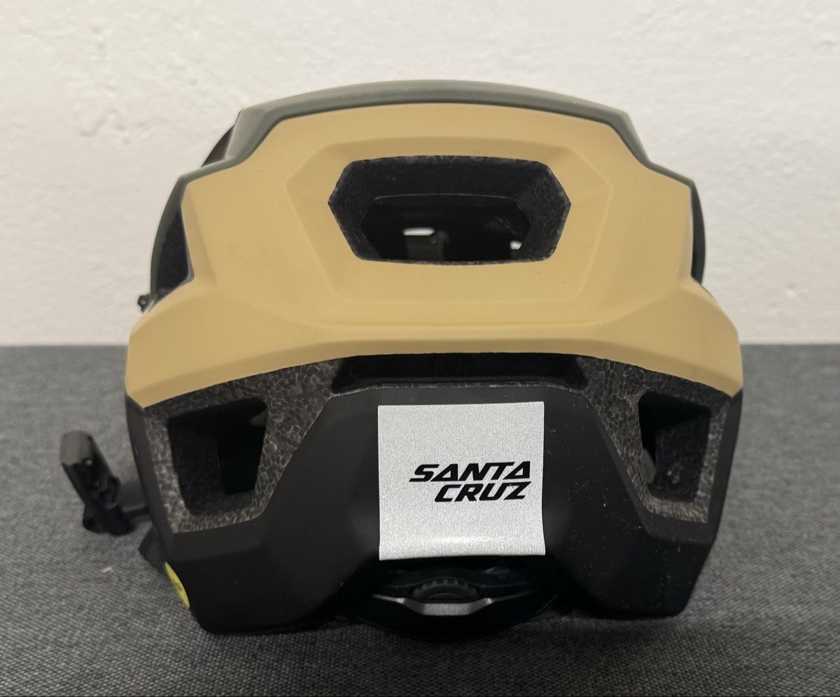 Caschi: Casque VTT Julbo Taille 56/59 cm Mips Vert Sable – Usato da Blonay venduto da ADO_79 4