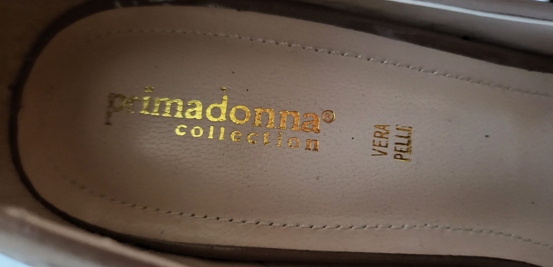 Scarpe da donna: Escarpins compensées  cuir Primadonna Collection taille 40 – Usato da Niedergösgen venduto da Eva2410 5