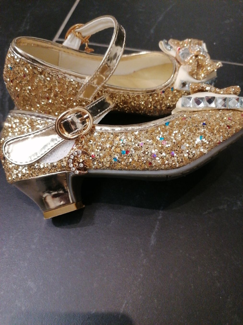 Scarpe per ragazze: Glitzerschuhe festlich  30 – Usato da Diessenhofen venduto da sabrina1204 1
