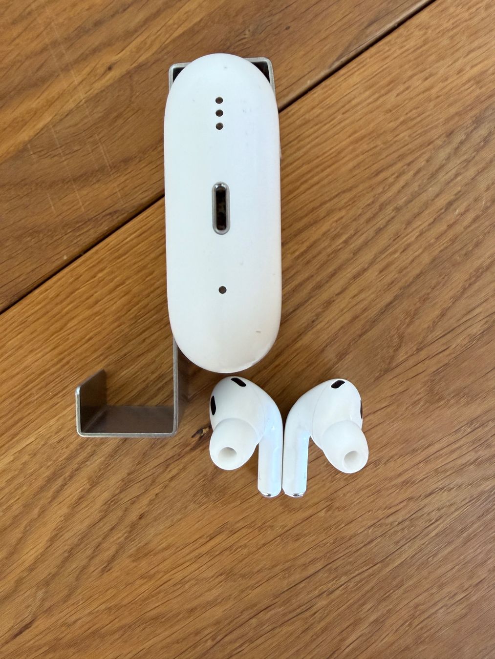 Apple Cuffie: APPLE AirPods Pro 2 – Usato da Lausanne venduto da Nine1982 7