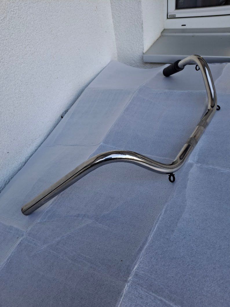 Toutes les pièces détachées moto: Harley custom Lenker – D'occasion à Spiez par Fjuli 2