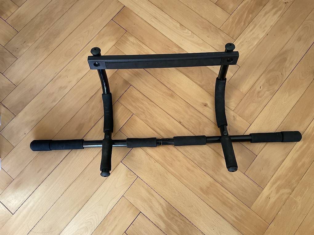 Vélos d'appartement: Klimmzugstange – D'occasion à St. Gallen par sal_2hqj 2