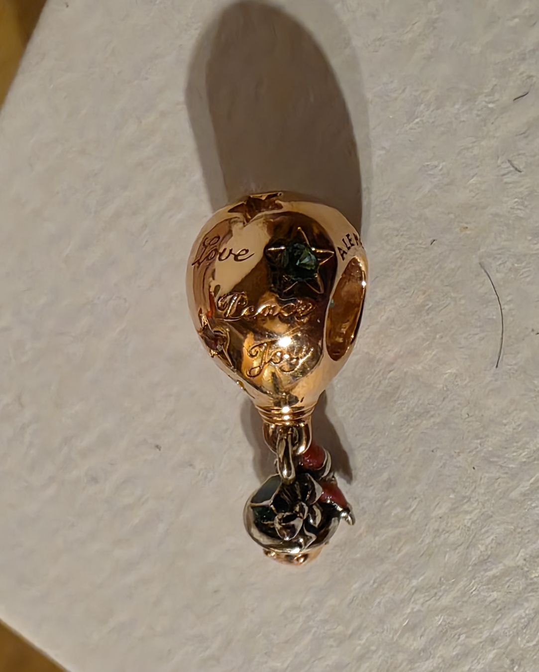 Pandora Anhänger: Pandora Nikolaus Charm – Neu und originalverpackt aus Zernez von mol_hd6r 1