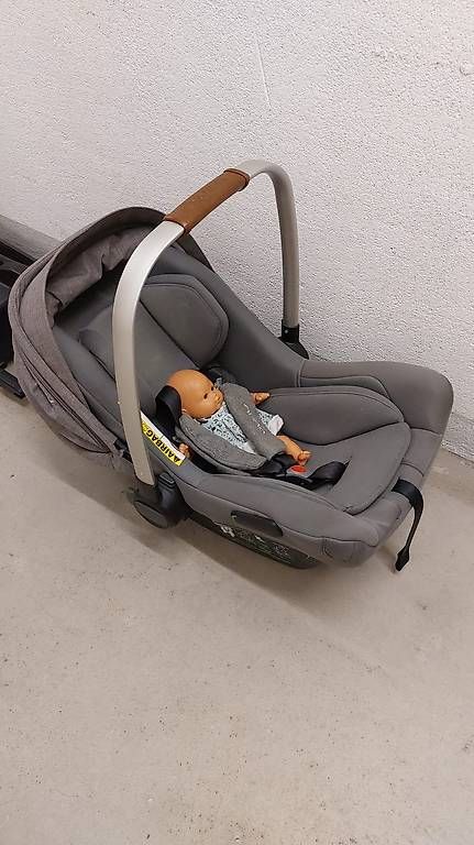 Nuna Kinderwagen: Poussette Nuna Mixx Next  Pack complet  Excellent état – Gebraucht aus Bulle von Charles_F. 1