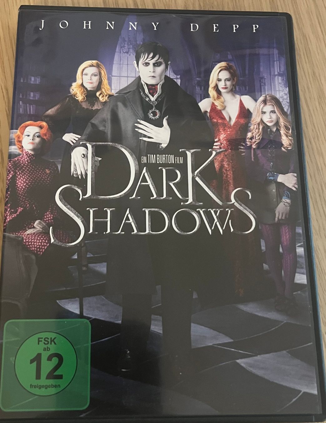 Tous les DVDs: Dark Shadows – D'occasion à Schellenberg par xShaynex