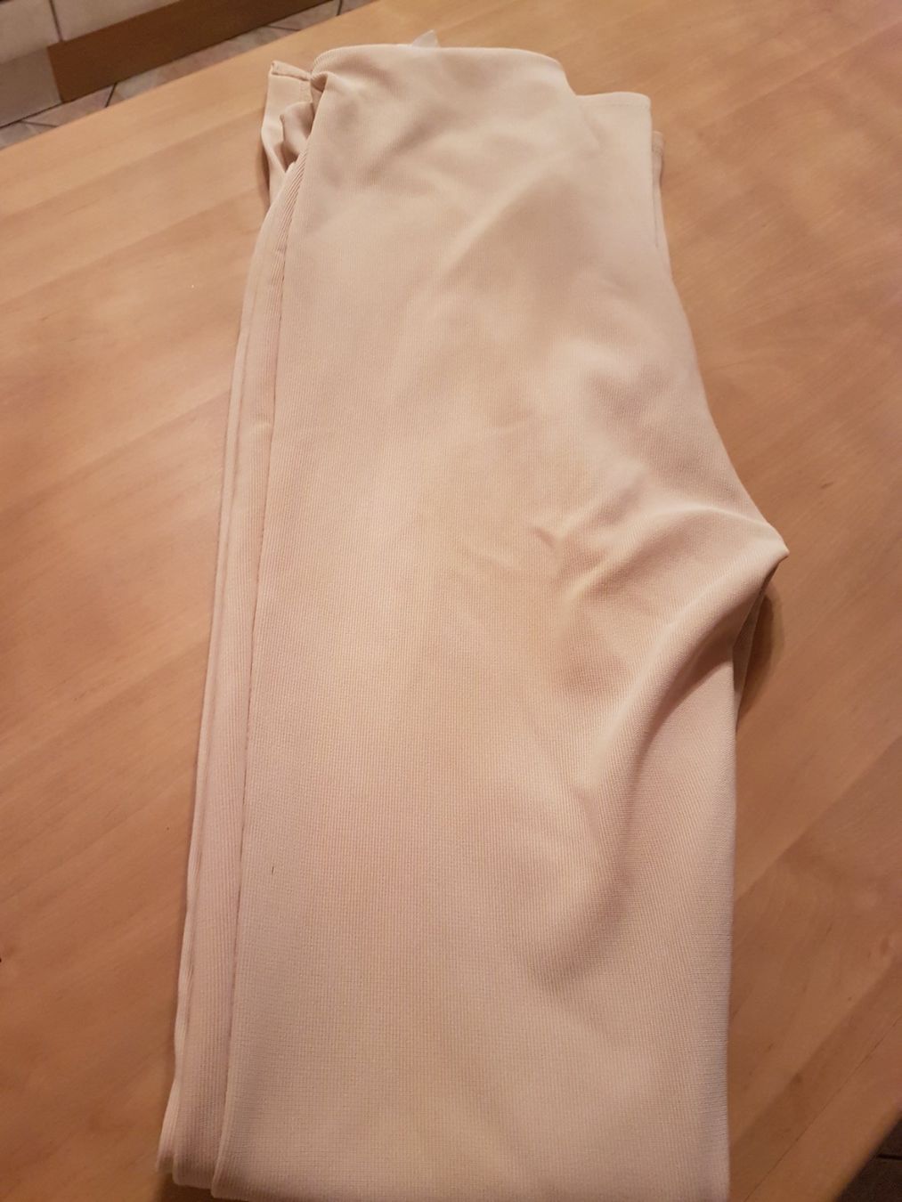 Pantaloni: Pantalon taille L marque Amisu – Usato da Villiers venduto da san_jn5w 6