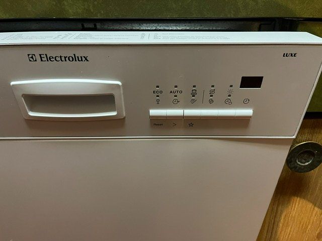 Electrolux Lavastoviglie: Geschirrspühlmaschine – Usato da Wallisellen venduto da kar_n8dg 3