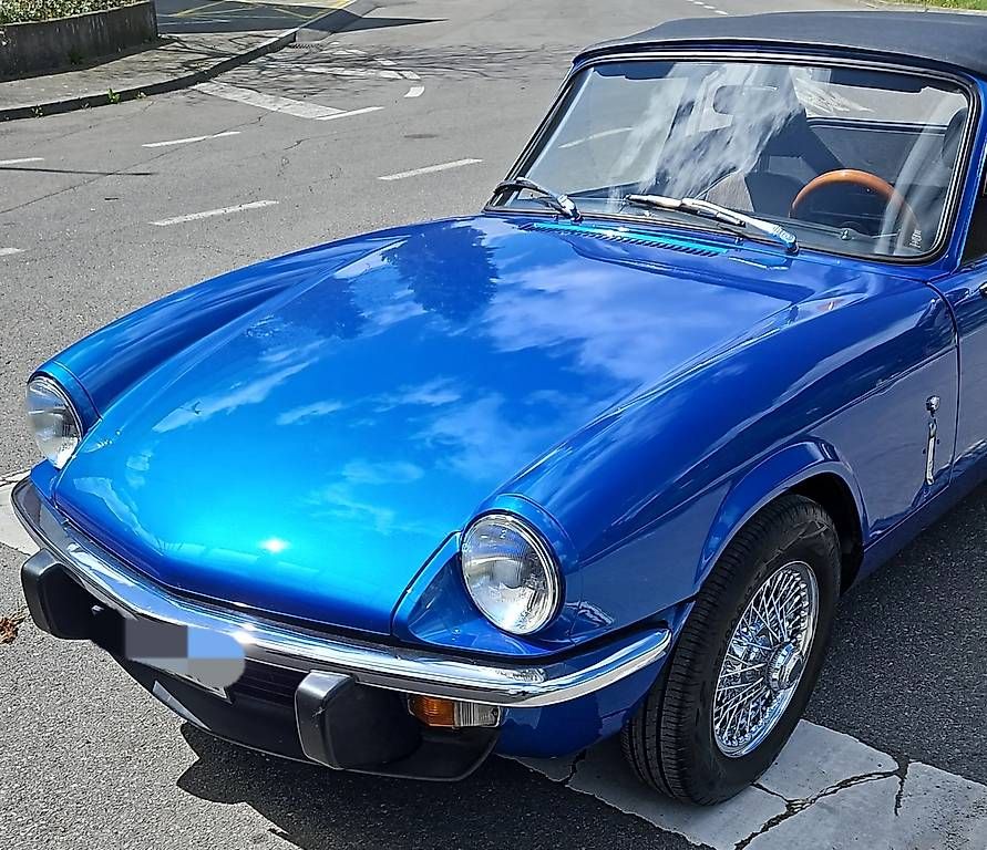 Triumph Automobili: Triumph Spitfire 1500 Oldtimer und Zubehör – Usato da Sarnen venduto da Profi3 1