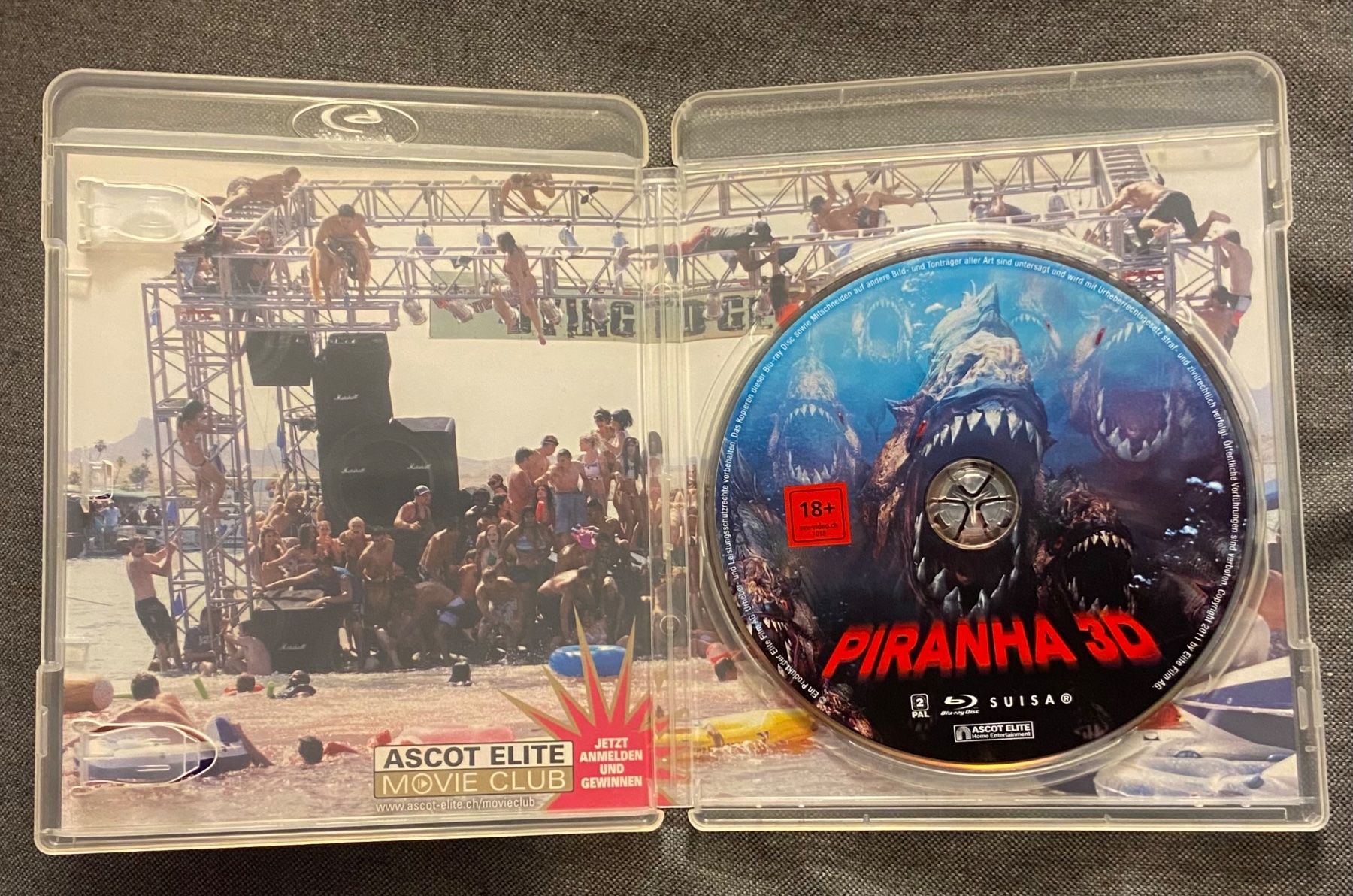 Alle DVDs: PIRANHA 3D • Blu-ray 3D + 2D Version – Gebraucht aus Luzern von Lycka 2