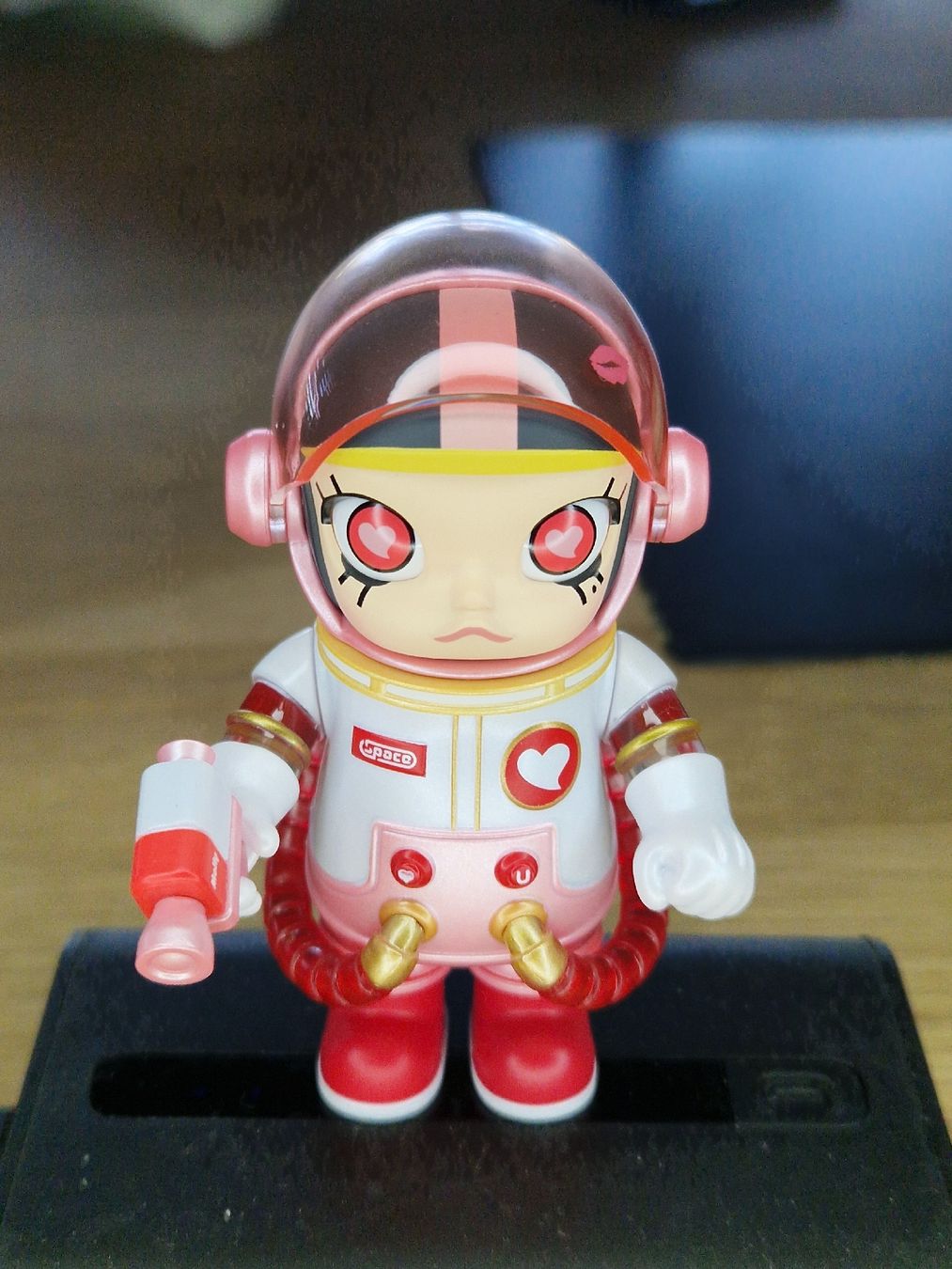 Pop Mart Statuette: POPMART Space Molly Edition "Heartbert" – Nuovo (secondo la descrizione) da Grand-Lancy venduto da alex_12 4