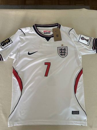Saka 7 Trikot