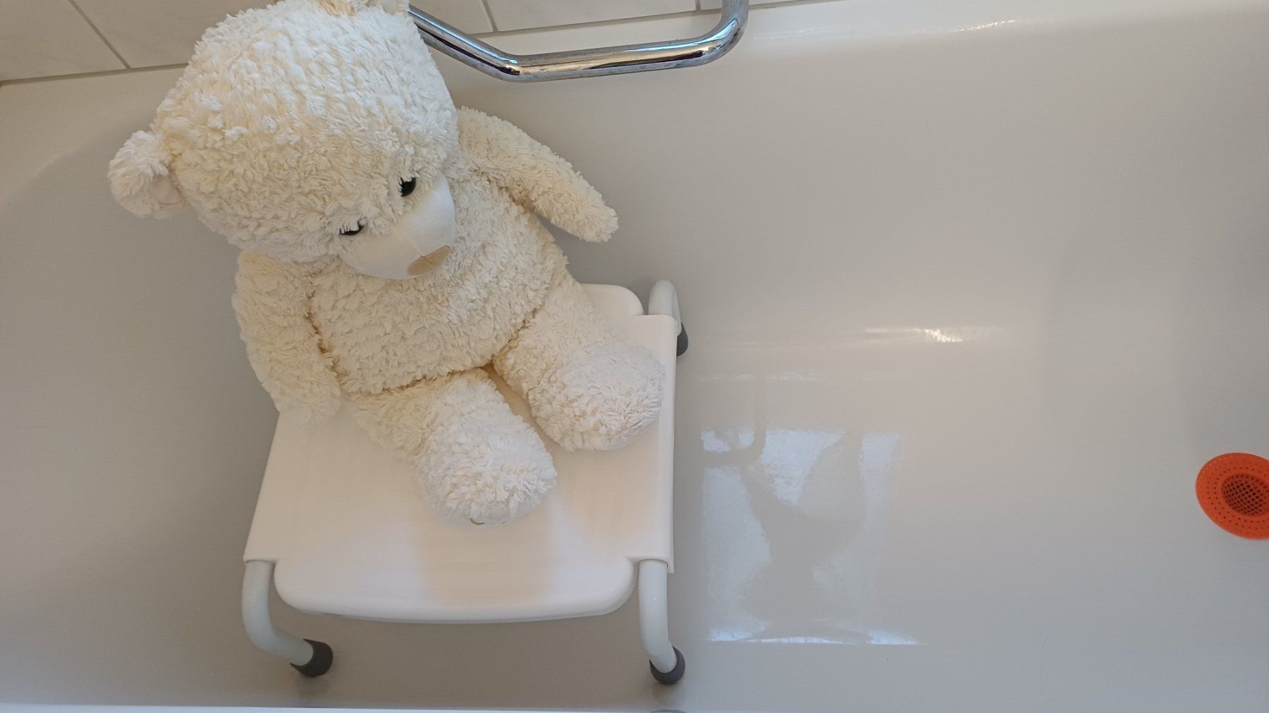 Hocker: Badewannensitz, Trittstufe Badewanne – Gebraucht aus Uster von ilooma 4
