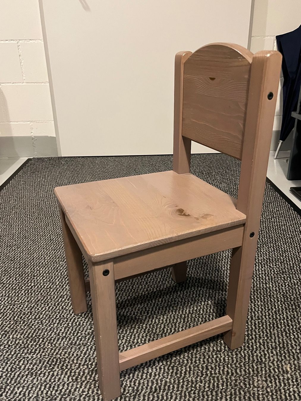 Ikea Stühle: Kinderstuhl – Gebraucht aus Gipf-Oberfrick von Andrea.N01 1