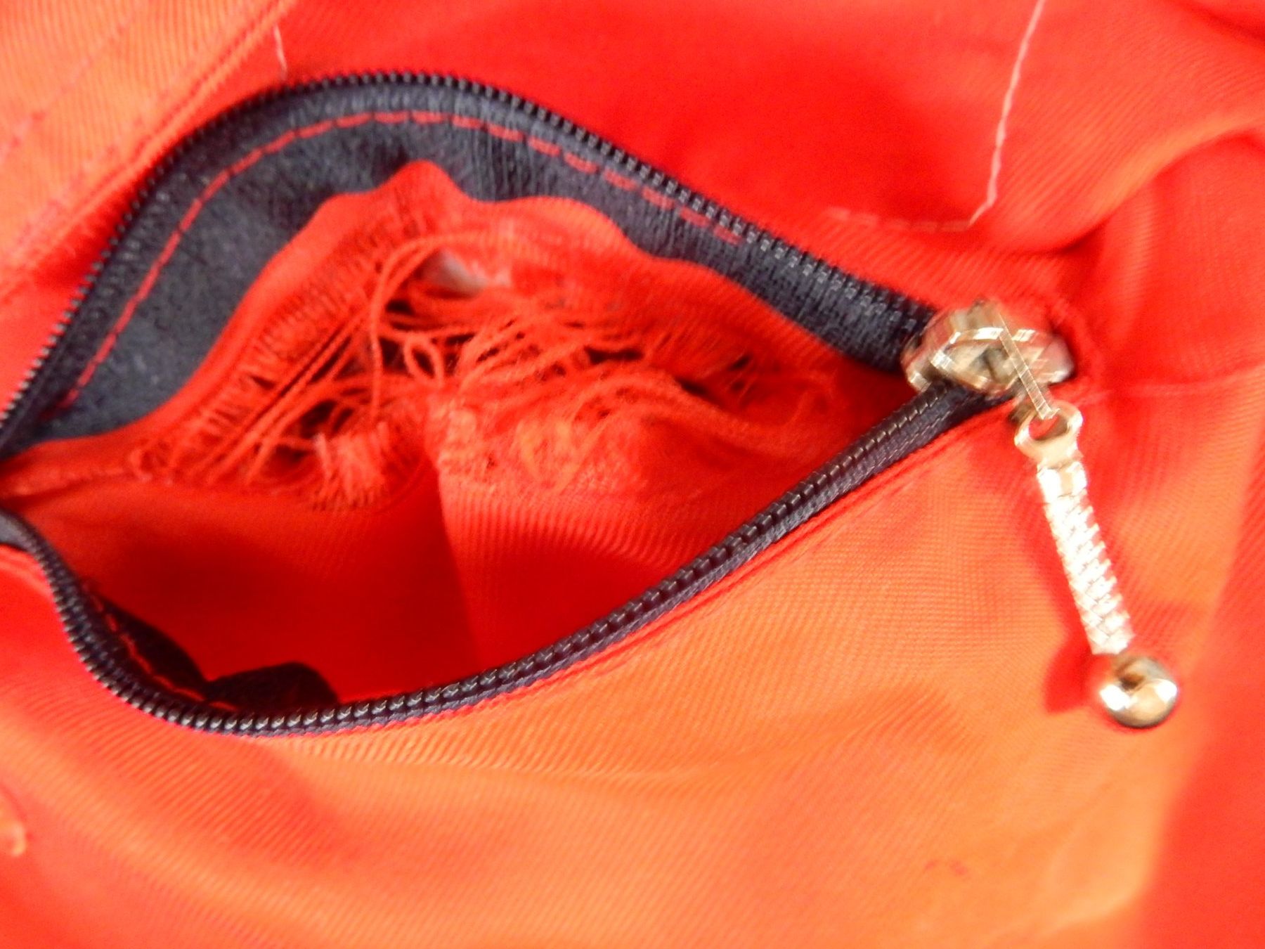 Giacche: Outdoorjacke mit Logo einer Helikopterfirma – Usato da Waldstatt venduto da Kananaskis1 9