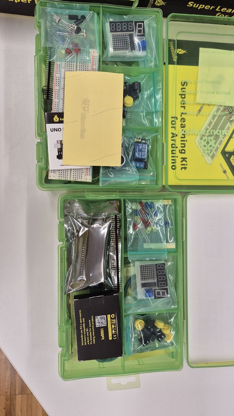 Baukästen: Keyestudio Super Learning Kit for Arduino – Gebraucht aus Zürich von Thevanboomer 1