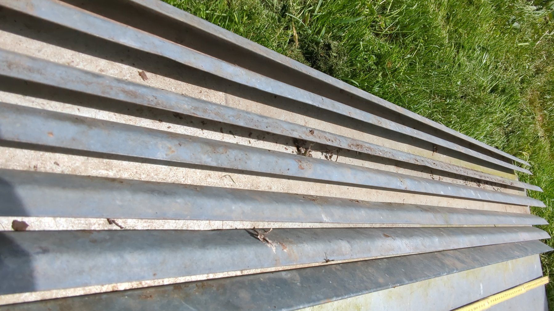 Recinzioni: Schneckenzaun: 6x250cm + 1x200cm – Usato da Ennetbühl venduto da VPHS 2