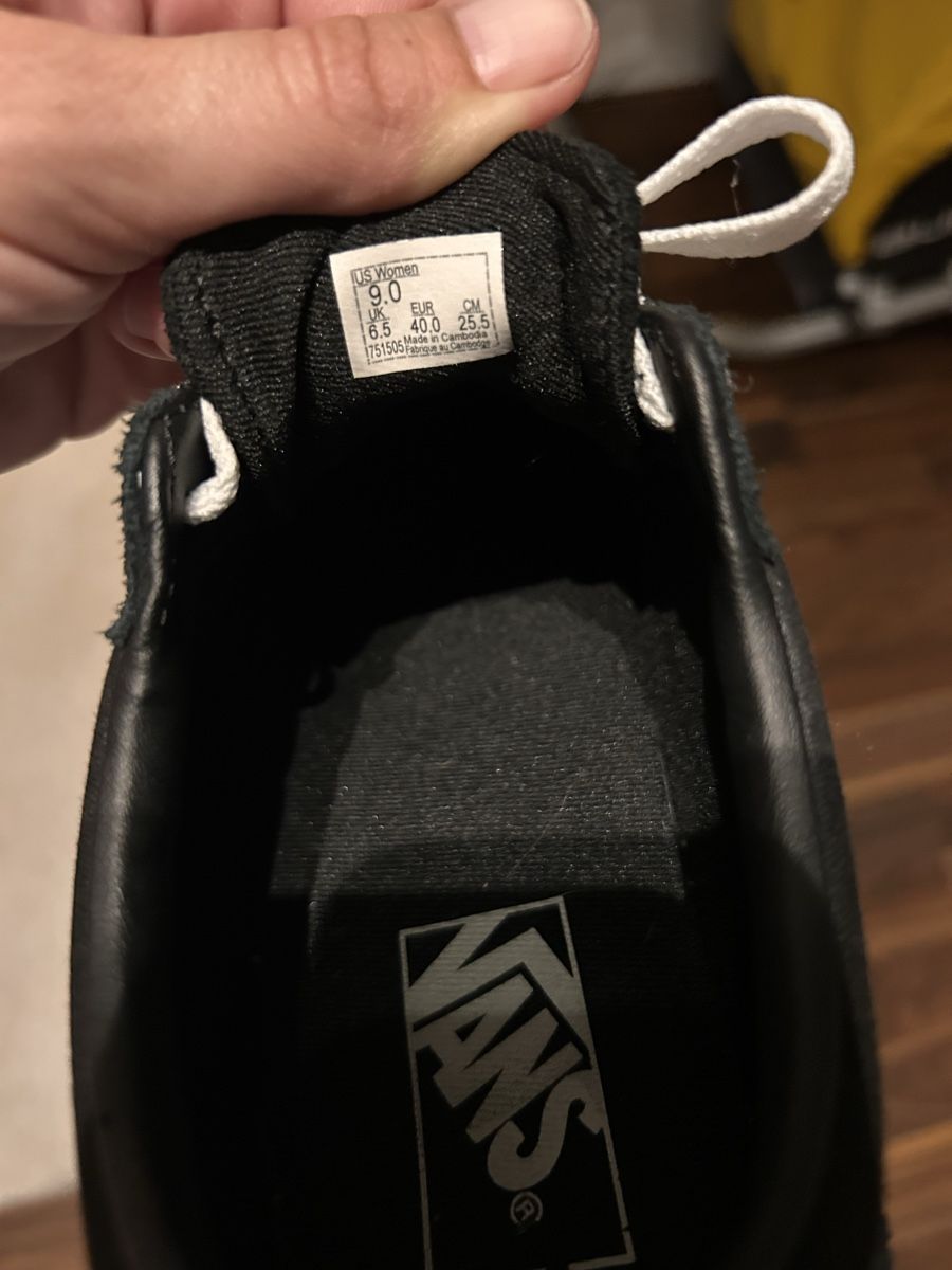 Vans Chaussures femmes: Vans Sneaker Grösse 40  – D'occasion à Brunnen par luc_8fgh 4